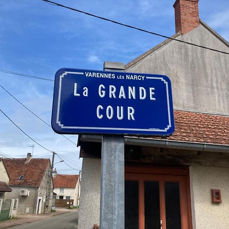 Logis Cote Cour Villa Varennes-les-Narcy Екстериор снимка