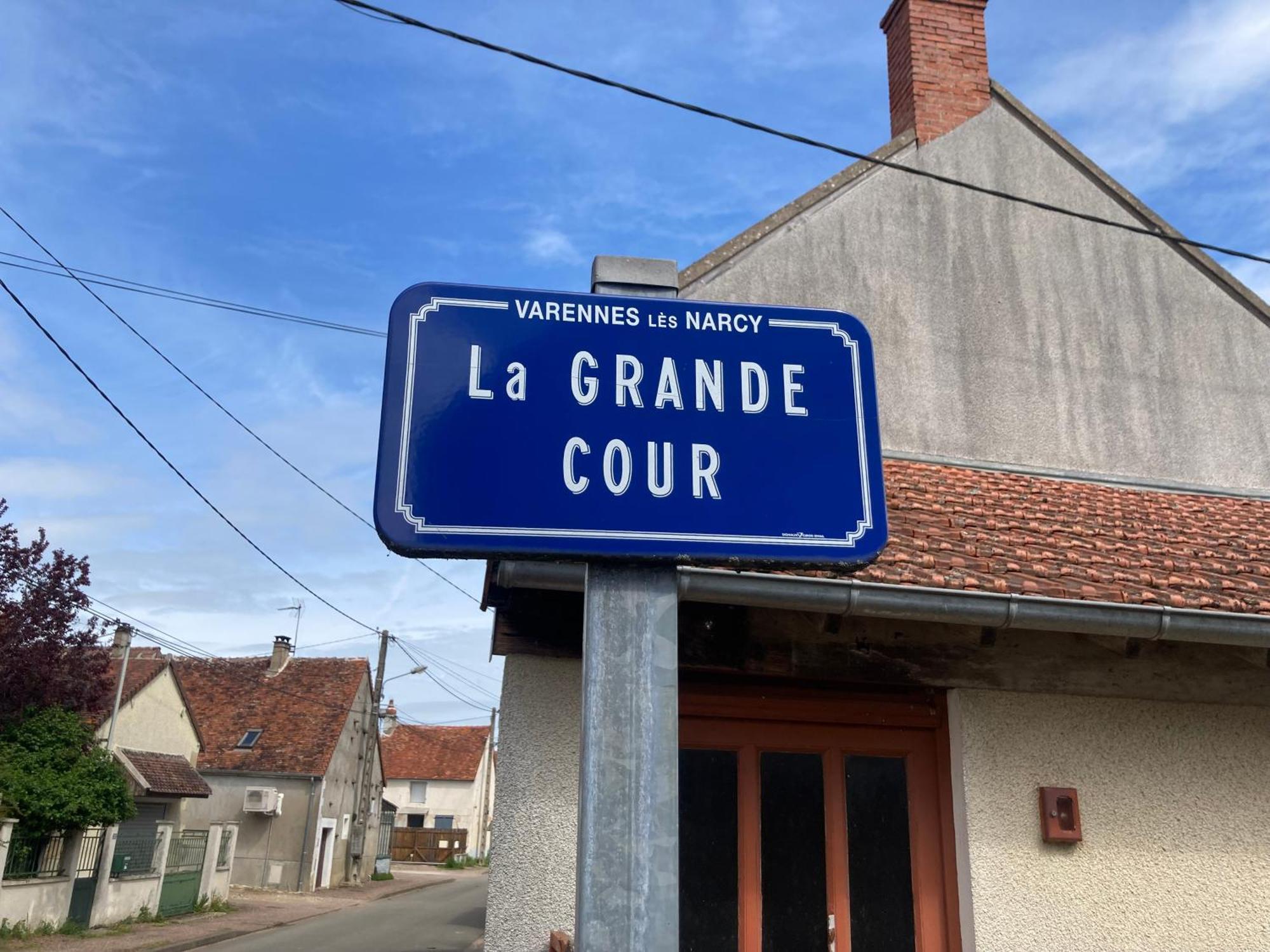 Logis Cote Cour Villa Varennes-les-Narcy Екстериор снимка